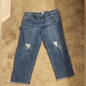 Ankle distressed straight leg stretch jeans